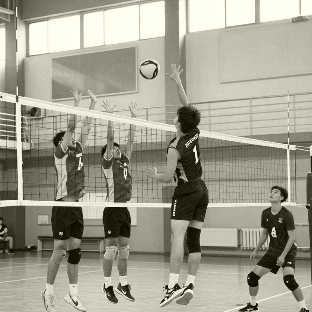 ক্যাম্পাস ভলিবল লিগ LVM ২০২৬: পোস্টারে ৩৬ দল, প্রমাণের খাতায় শূন্য