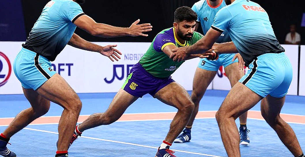 লোগোর বাইরে কাবাডি: আমদাবাদ ২০২৬-এর হিসাব কে মিলাবে