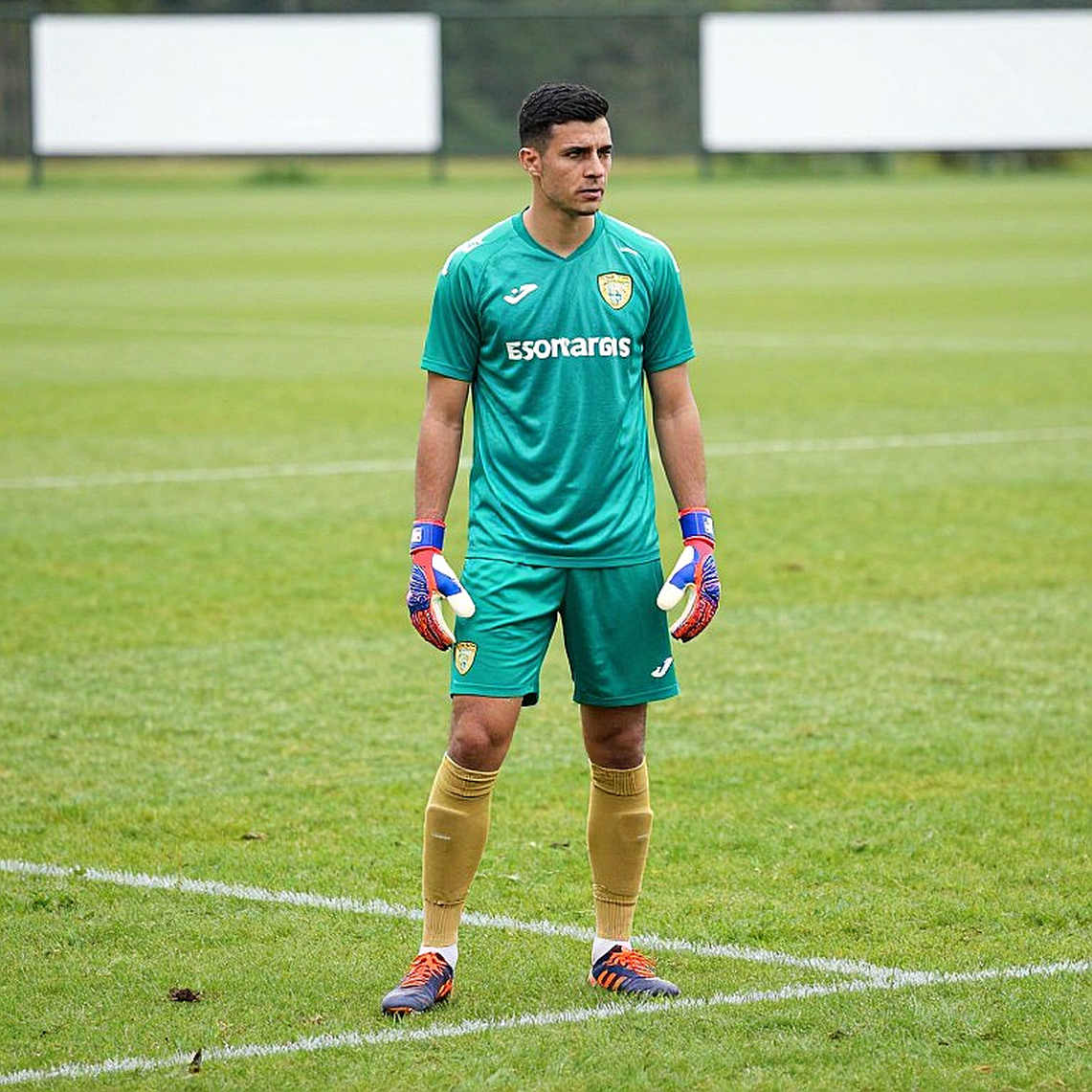 The Silence Before Bursa's Whistle: Okan Kocuk's One Sentence and the Weight of a Goalkeeper's Voice